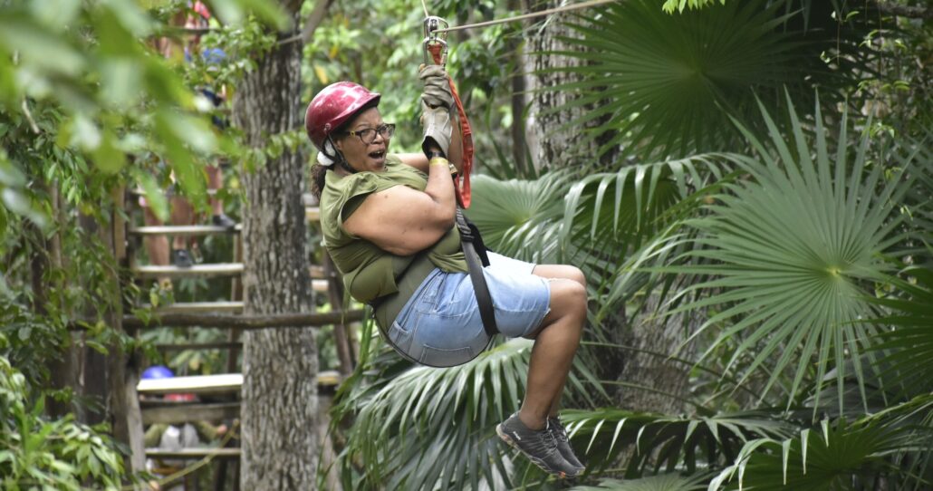 atvamazing_combo-4-full-single-package-zipline-adventure-jungle-woman Atvamazing Combo Full Single Package Zipline Adventure Jungle Woman